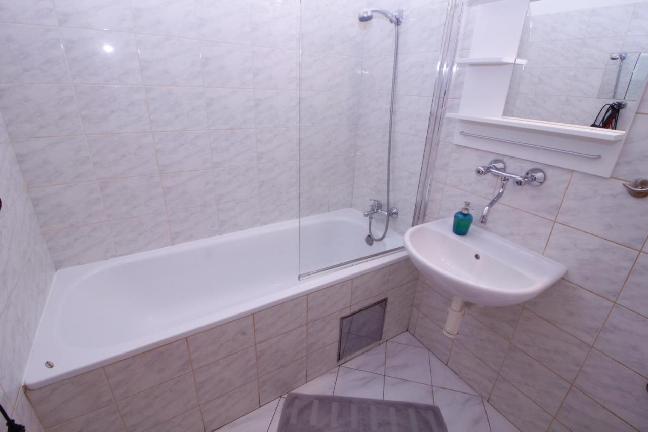 Residence Praha Aparthotel エクステリア 写真